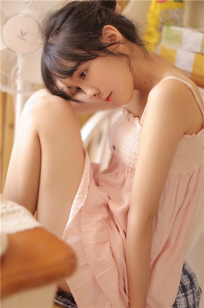 18岁污榴莲丝瓜草莓秋2023手机版截图1