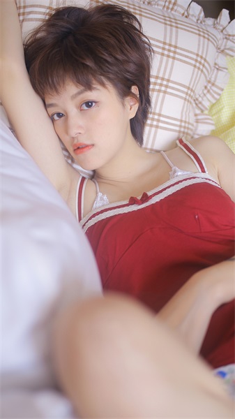 日产精品卡2卡3卡4卡免费精品版截图3