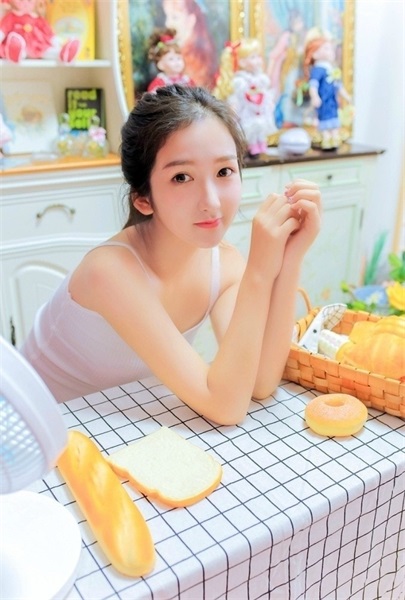 草莓丝瓜榴莲绿巨人www全新版截图3