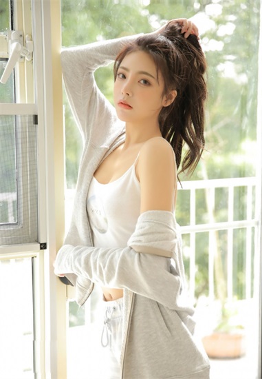 草莓丝瓜向日葵黄瓜榴莲鸭脖香蕉手机版截图1