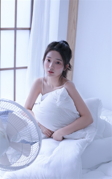 草莓樱桃丝瓜绿巨人秋葵榴莲安卓版2024截图3
