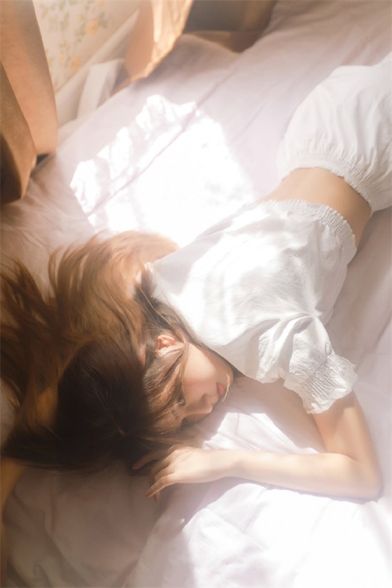 91草莓香蕉榴莲丝瓜秋葵绿巨人免费版截图2