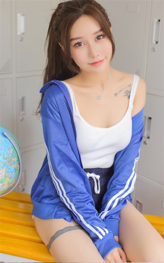 香蕉丝瓜草莓秋葵小猪芭乐茄子绿巨人手机版截图2