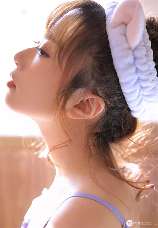 秋葵绿巨人草莓樱桃榴莲精品版2024截图2