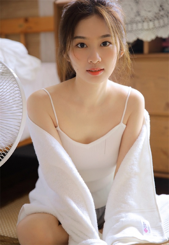 草莓樱桃丝瓜富二代秋葵榴莲最新版截图2
