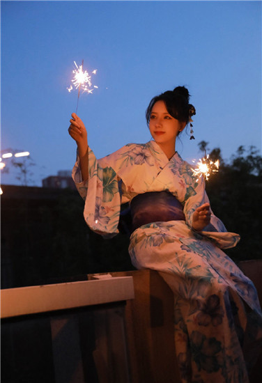 草莓樱桃丝瓜绿巨人秋葵榴莲旧版截图3
